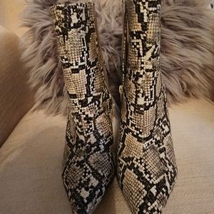 Women's boots